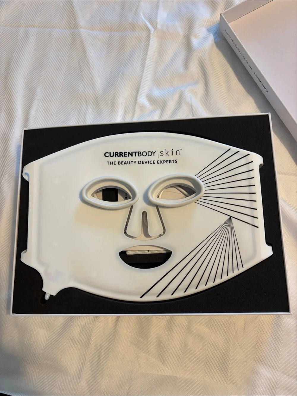 CurrentBody Skin Red LED Face Mask White